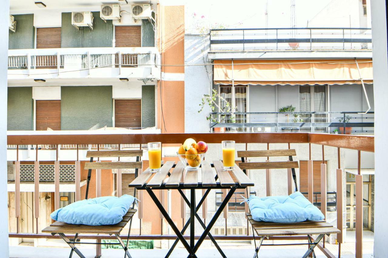 Fresh & Renovated Apartment Next To Metro Station Dafni  ภายนอก รูปภาพ